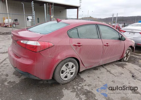 2016 Kia Forte Lx z USA, uszkodzony, nr VIN KNAFX4A6XG5541566